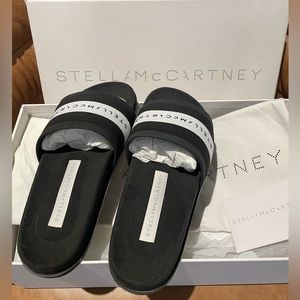 Brand: Stella McCartney                                Size: 36  Colour:BLK/WHT